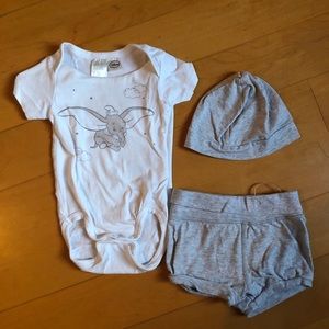 Disney Dumbo 🐘 Outfit